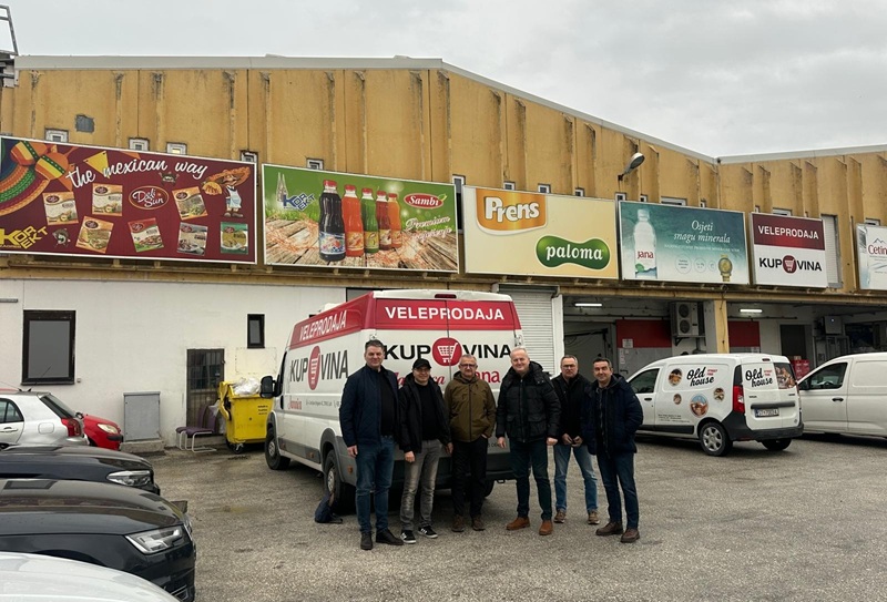 Članovi SUMT-a iz Slavonije i Baranje u posjetu Kupovini Split i Kupovini Zagreb